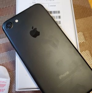 Unlocked Iphone 7